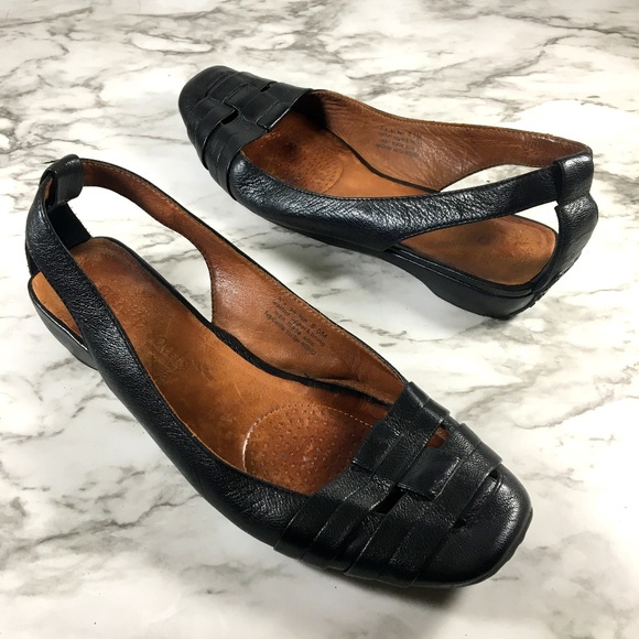 gentle souls black sandals